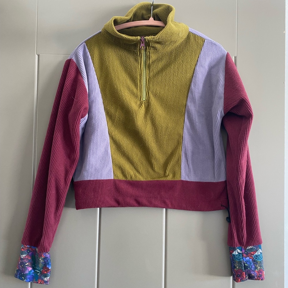 Youer Chill Top- Fleece Crop Top